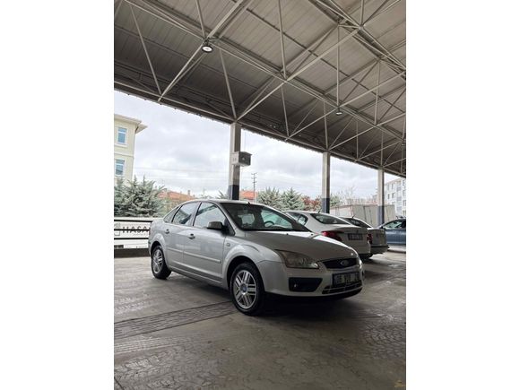 Sahibinden Ford Focus 1.6 TDCi Ghia 2006 Model 