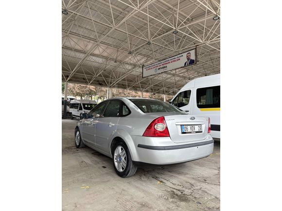 Sahibinden Ford Focus 1.6 TDCi Ghia 2006 Model 