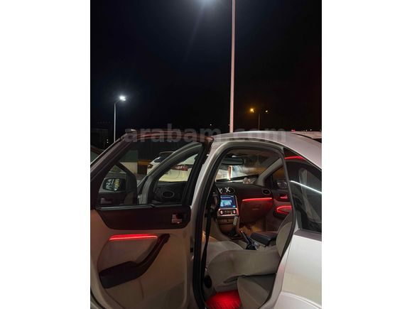 Sahibinden Ford Focus 1.6 TDCi Ghia 2006 Model 