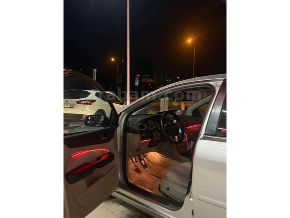 Sahibinden Ford Focus 1.6 TDCi Ghia 2006 Model 