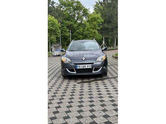 Sahibinden Renault Megane 1.5 dCi Sport Tourer Privilege 2010 Model 