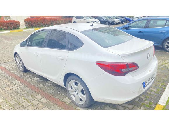 Sahibinden Opel Astra 1.6 Edition 2013 Model 