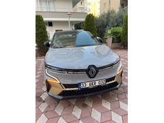 Sahibinden Renault Megane E-Tech Iconic 2023 Model