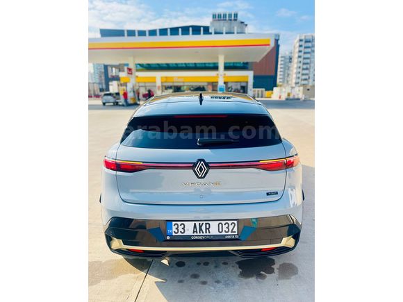Sahibinden Renault Megane E-Tech Iconic 2023 Model