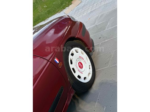 Sahibinden Renault Megane 2.0 RXE 1998 Model 