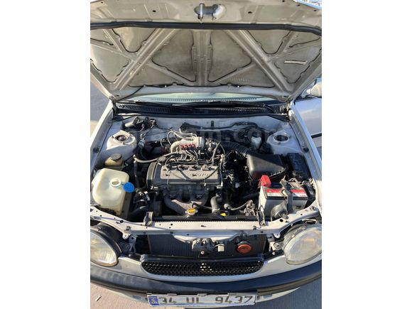 Sahibinden Toyota Corolla 1.3 base 1999 Model 