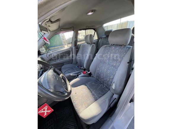 Sahibinden Toyota Corolla 1.3 base 1999 Model 