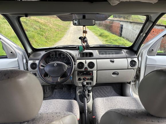 Sahibinden Renault Kangoo 1.5 dCi Expression 2003 Model 