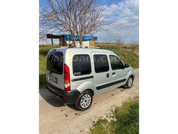 Sahibinden Renault Kangoo 1.5 dCi Expression 2003 Model 