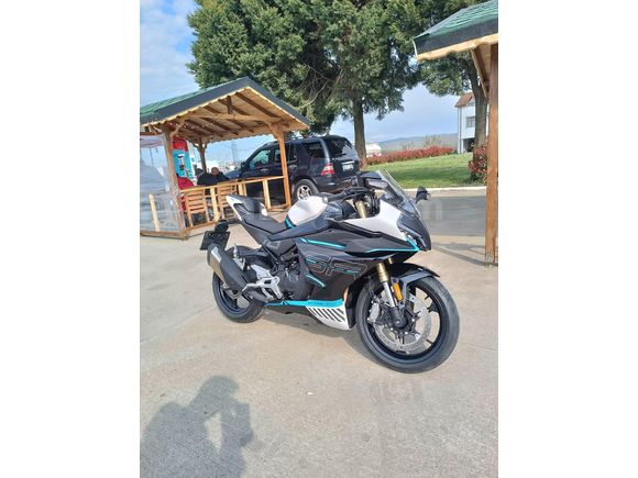 2026 Şubat çıkışlı CFmoto 450SR  2025 model