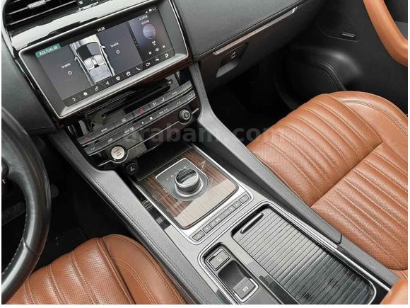 Sahibinden Jaguar F-Pace 2.0 D Portfolio Plus 2016 Model motor yeni