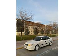 Sahibinden Hyundai Accent 1.3 Admire 2006 Model  280.000 km Beyaz