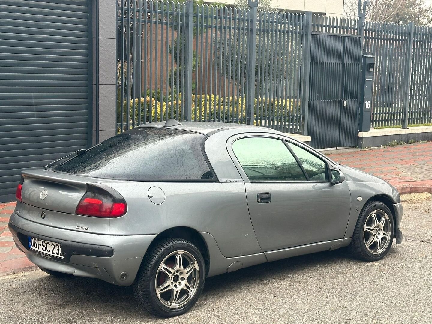 Sahibinden Opel Tigra 1.6 1997 Model Ankara 200.000 km Gri (metalik) 7