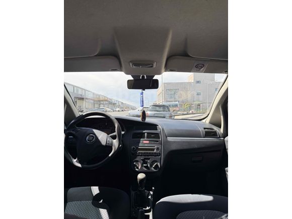 Fiat Linea 1.3 Dizel Emsalsiz Temizlikte