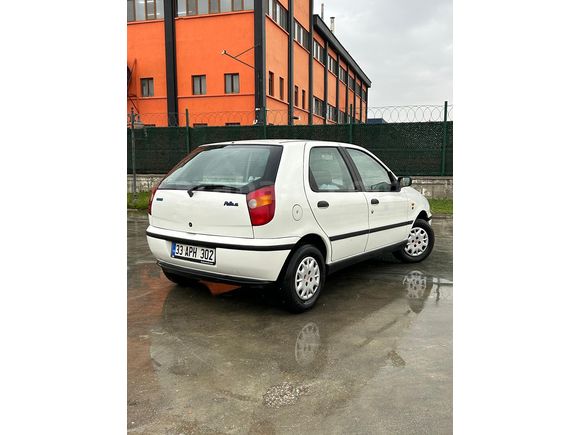 BEYAZ İNCİ 230 BİN KM DE PALİO 1.4 EL