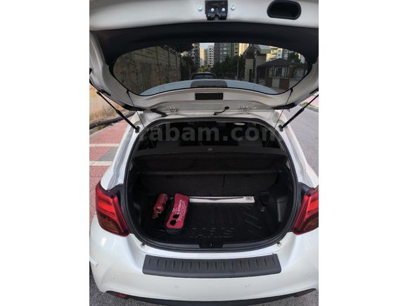 Temiz Hatasız Toyota Yaris 1.33 Style 2015 Model