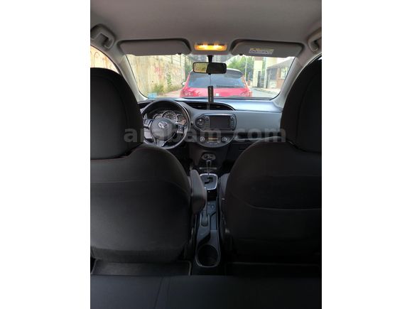 Temiz Hatasız Toyota Yaris 1.33 Style 2015 Model