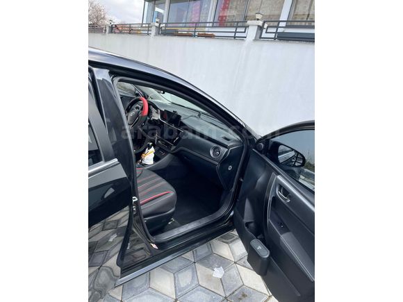 Sahibinden Toyota Corolla 1.4 D-4D Advance 2017 Model 