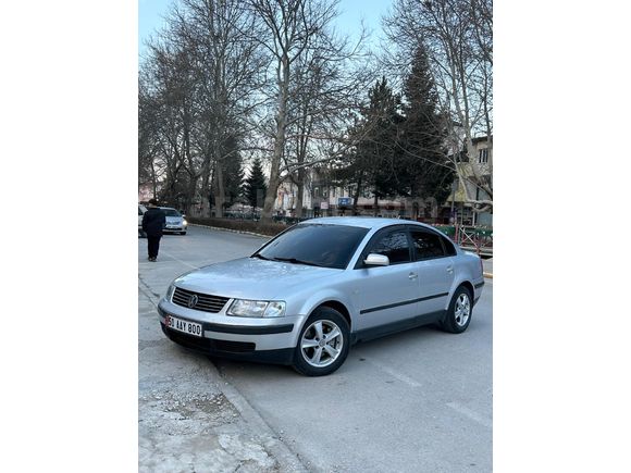 Sahibinden Volkswagen Passat 1.8 T Trendline 2000 Model