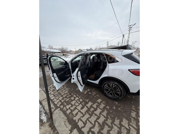 Sahibinden Ford Kuga 1.5 EcoBlue Titanium 2020 Model