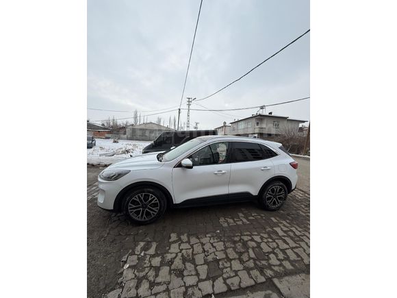 Sahibinden Ford Kuga 1.5 EcoBlue Titanium 2020 Model