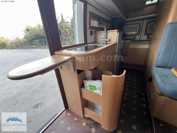 Peugeot boxer motokaravan full yapılı
