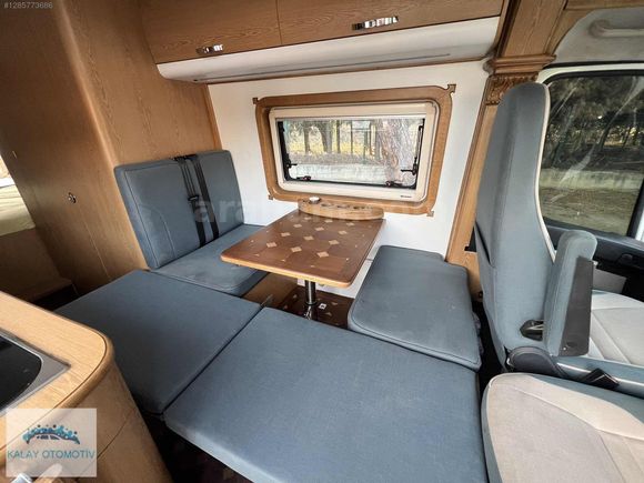 Peugeot boxer motokaravan full yapılı