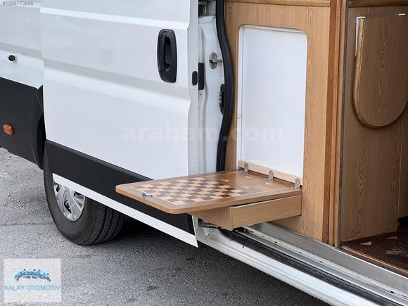 Peugeot boxer motokaravan full yapılı