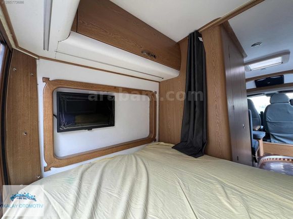 Peugeot boxer motokaravan full yapılı