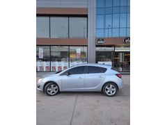 Acill Sahibinden Opel Astra 1.6 CDTI Sport 2014 Model