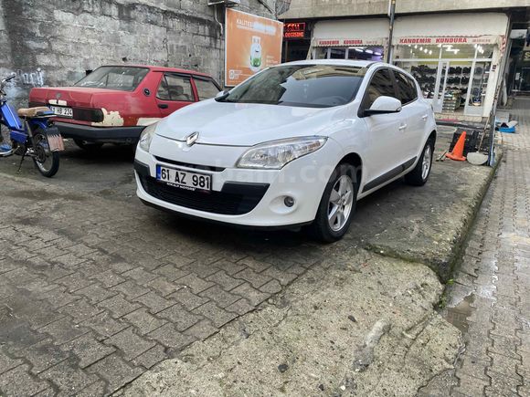 Sahibinden Renault Megane 1.5 dCi Expression Plus 2011 Model 