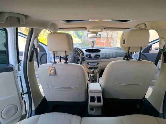 Sahibinden Renault Megane 1.5 dCi Expression Plus 2011 Model 