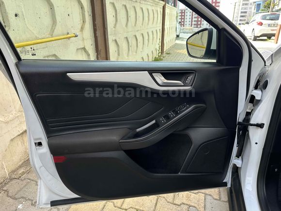 Sahibinden Ford Focus 1.5 TDCi Titanium 2020 Model 