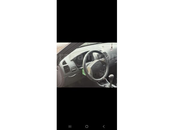 Sahibinden Hyundai Accent 1.3 LX 2000 Model