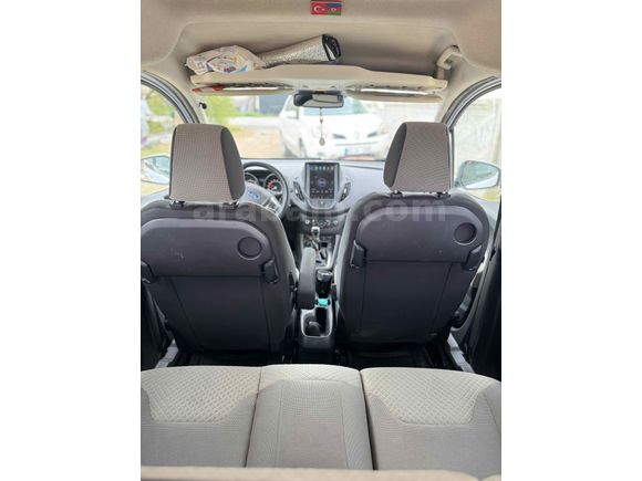 Sahibinden Ford Tourneo Courier 1.6 TDCi Titanium Plus 2015 Model 