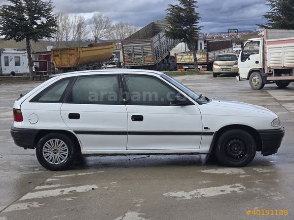 ''ŞAHBAZLAR''DAN 1994 MODEL OPEL ASTRA F