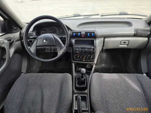 ''ŞAHBAZLAR''DAN 1994 MODEL OPEL ASTRA F