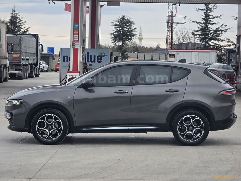 ''ŞAHBAZLAR''DAN 2023 ALFA ROMEO TONALE HATASIZ BOYASIZ 52 BİNKM 7