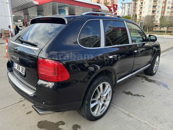 Sahibinden Porsche Cayenne 4.5 S 2004 Model 
MANTIKLI  takas olur 
 