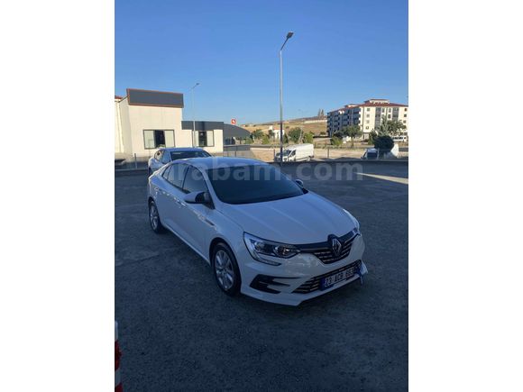 Sahibinden Renault Megane 1.3 TCe Joy 2021 Model 