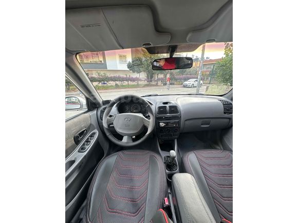 4 cam otomatik klimalı  Hyundai Accent 1.3 Admire 2005 Mode 