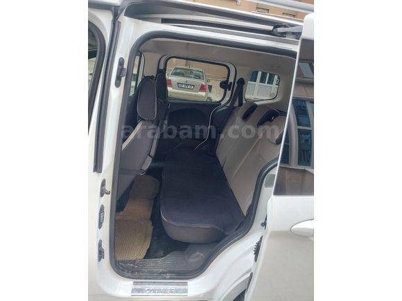 Sahibinden Ford Tourneo Courier 1.6 TDCi Titanium Plus 2016 Model 