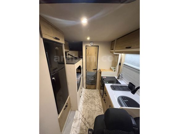 SAHİBİNDEN EKSİKSİZ FULL+FULL 4+1 RUHSATLI ALKOVEN KARAVAN