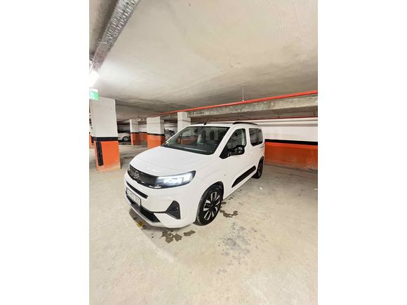 Sahibinden Opel Combo 1.5 CDTI Ultimate 2024 Model  17.000 km Beyaz