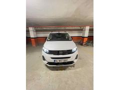 Sahibinden Opel Combo 1.5 CDTI Ultimate 2024 Model  17.000 km Beyaz