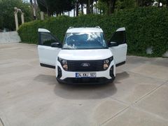 Sinifinin en dolusu , yok yok araç ,Sahibinden Ford Transit Courier 1.0 EcoBoost Deluxe 2024 Model