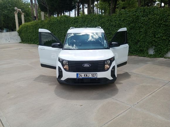 Sinifinin en dolusu , yok yok araç ,Sahibinden Ford Transit Courier 1.0 EcoBoost Deluxe 2024 Model