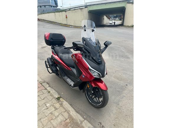 Sahibinden  kırmızı forza  9800 km 