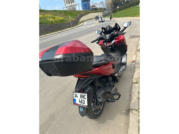 Sahibinden  kırmızı forza  9800 km 