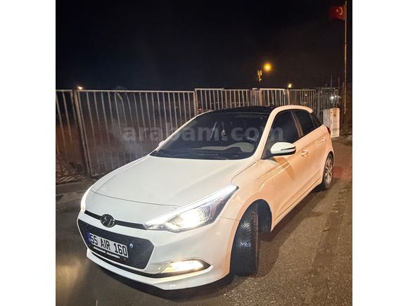 Sahibinden Hyundai i20 1.4 CRDi Style 2016 Model 